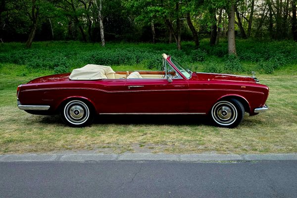 1967 Rolls-Royce Silver Shadow Drop Head Coupe by Mulliner Park Ward.